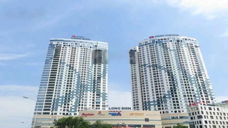 Bán nhà mặt phố ngọc thụy, long biên, phân lô, ô tô tránh, kinh doanh sầm uất ngày đêm