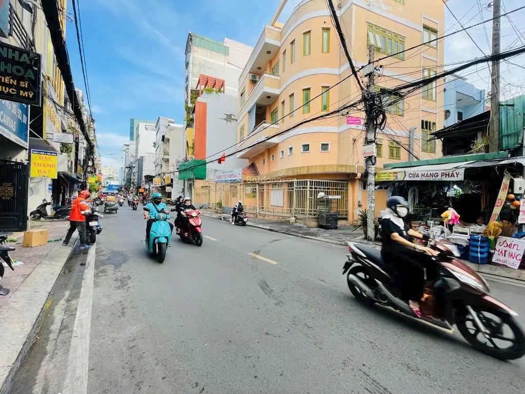 Cần bán nhà mặt phố giá 16,6 tỷ VND tại Quận 10, Hồ Chí Minh