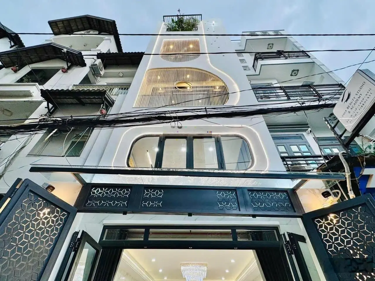 Chủ ngộp bán gấp nhà Mai Văn Ngọc Quận Phú Nhuận, giá 4tỷ1, diện tích 55m2