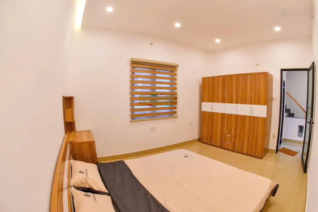 Bán nhà 3 tầng 3 mê (ngang 8m) 2 mặt tiền trước sau đường Lê Thị Tính, giá 4 tỷ 6 tl