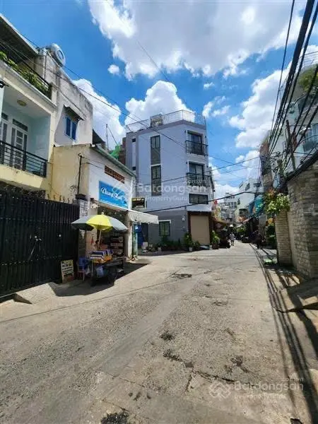 73m2 hiếm giáp Phan Xích Long - 2 MT đẹp - BTCT - 5PN - hoàn công - nở hậu - 8tỷ5