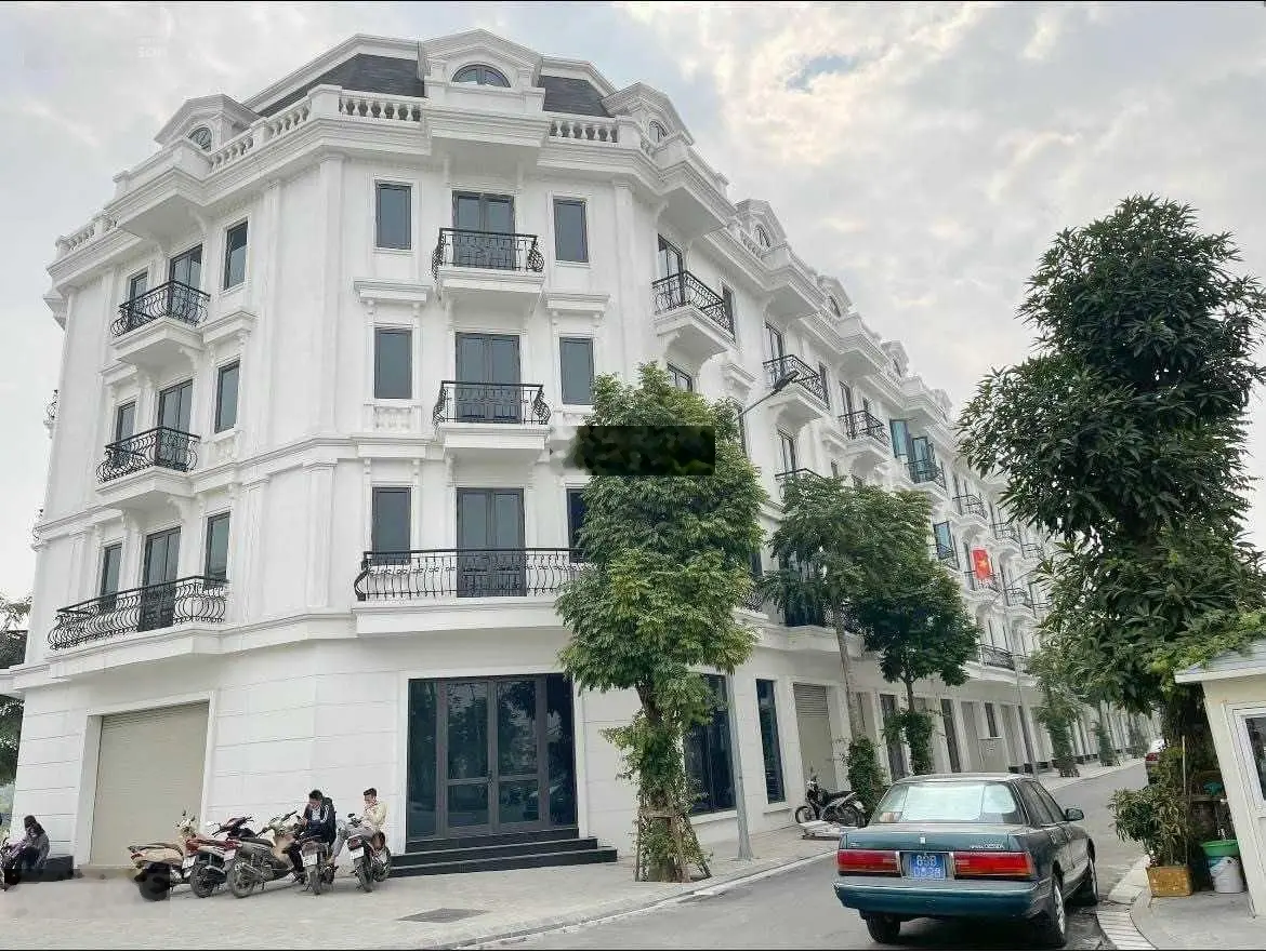Cần bán căn Kiến Hưng Luxury, nhỉnh 15 tỷ, đường thông thoáng full nội thất đẹp. LH: 0963 689 ***