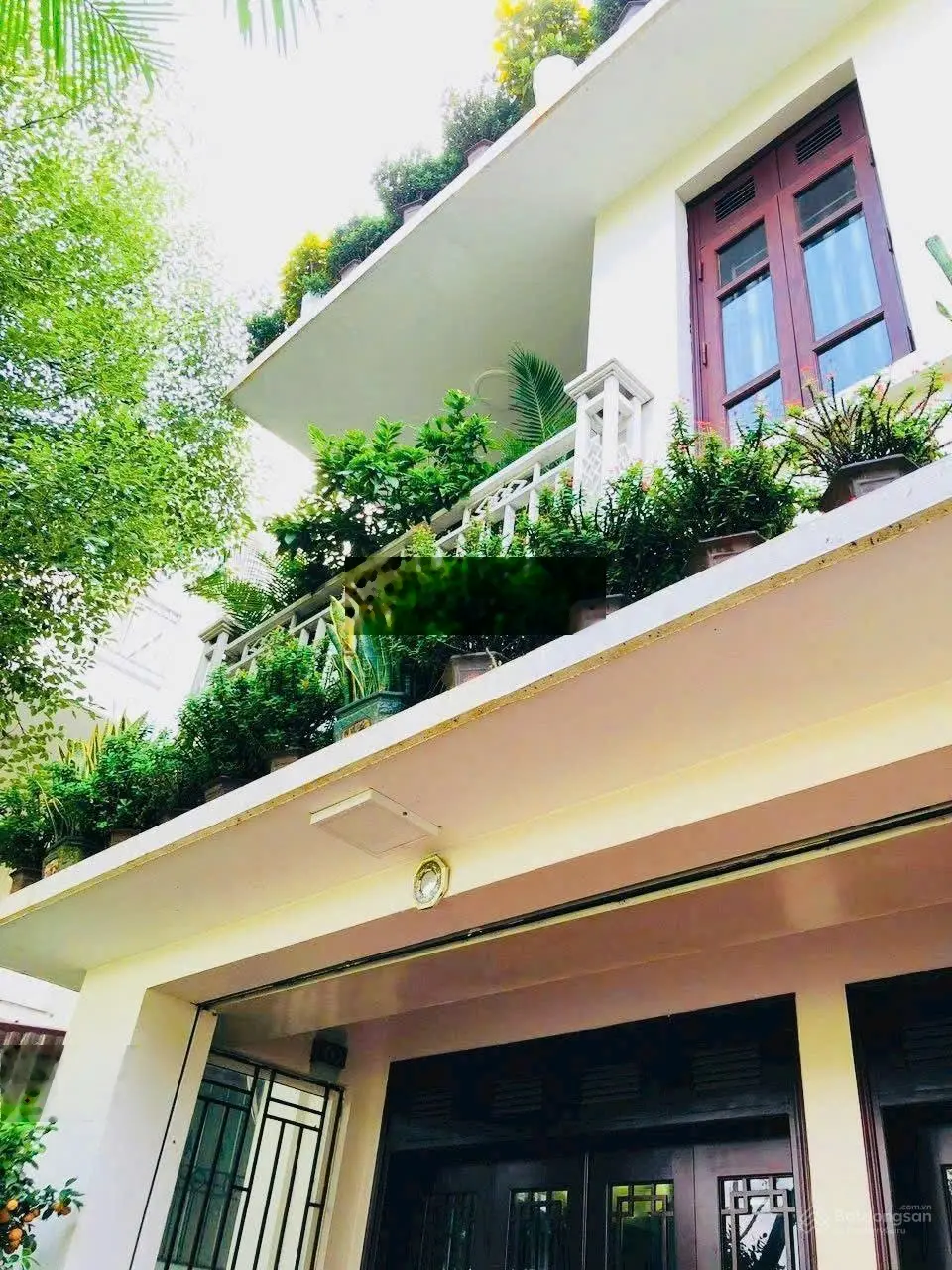 Biệt thự mặt phố 168m nhìn dải cây xanh. Khu BT8 hoàn thiện rất đẹp, cần bán nhanh