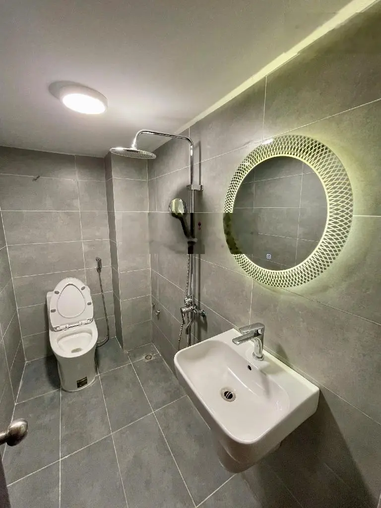 Bán nhà Tân Mai, 55m2 x 4 tầng, mặt tiền 4,5m, gần trường, chợ...- tiện ích đầy đủ, giá chỉ 6,75 tỷ