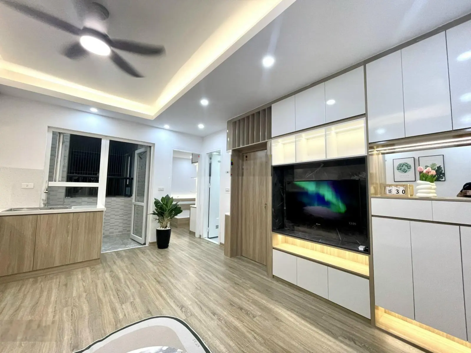Bán chung cư HH Linh Đàm diện tích 46m chia 2 ngủ
