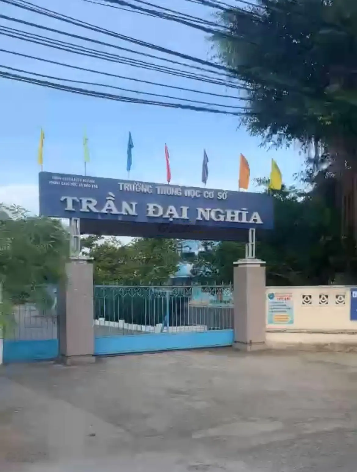 Full thổ cư, 91.9m2, sổ đỏ, 850tr dân cư hiện hữu, 20p vào TP Nha Trang, HL39 gần ngã 3 Cao Bá Quát