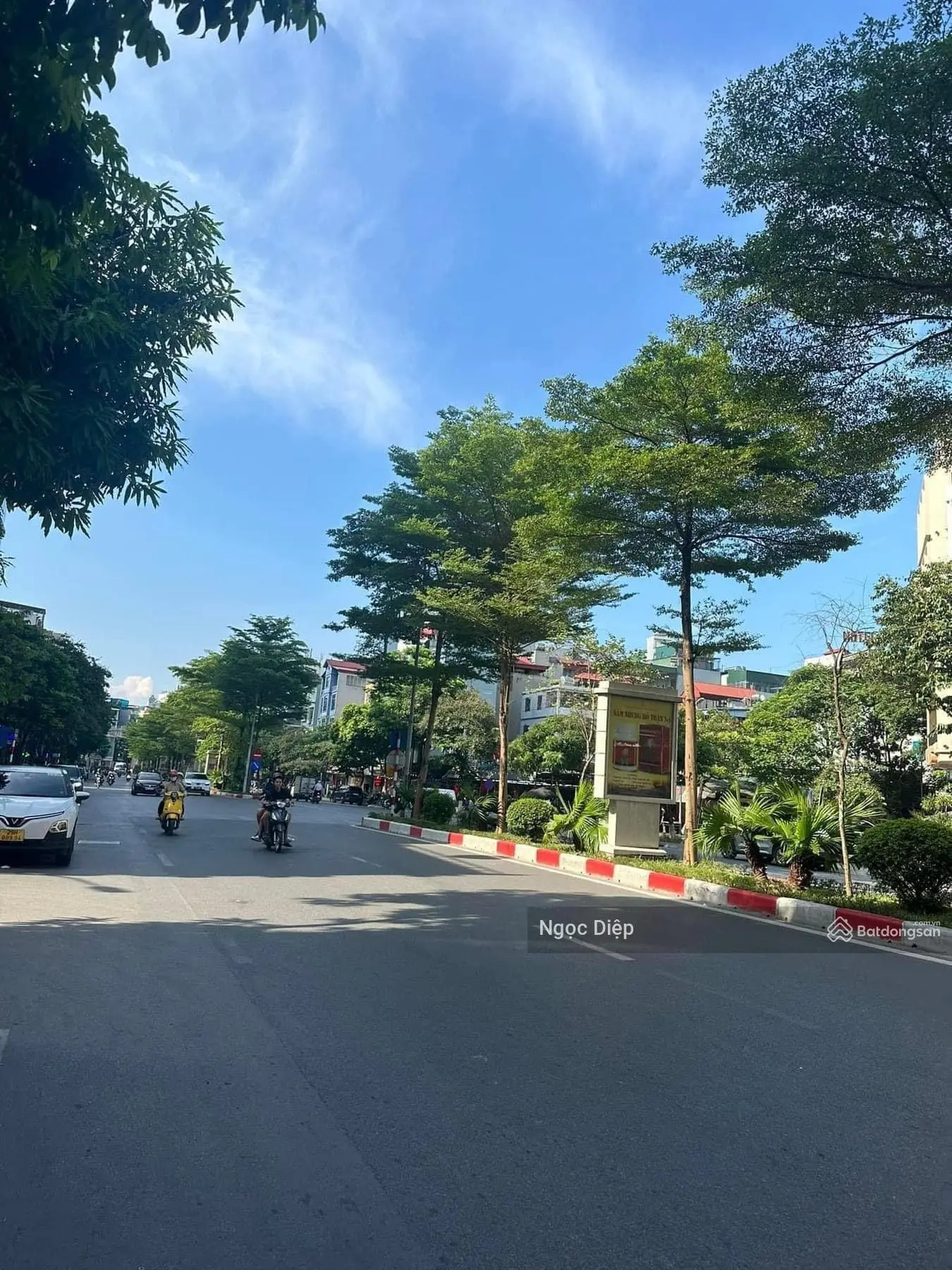 Bán nhà mặt phố Trần Thái Tông, Cầu Giấy - Tòa nhà 10 tầng, 85m2, mặt tiền 7.5m, giá rẻ 0945 453 ***