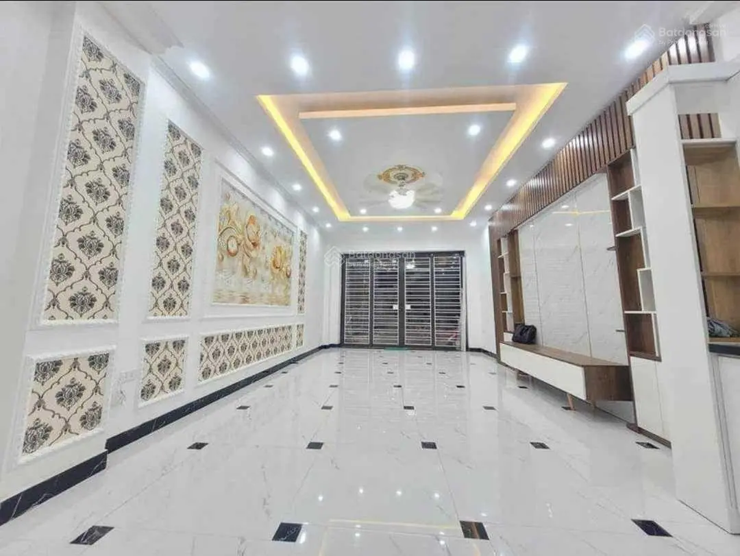 Nhà đẹp Đại Mỗ, Nam Từ Liêm xây 5 tầng, đủ nội thất, đường lớn, gần Mỹ Đình