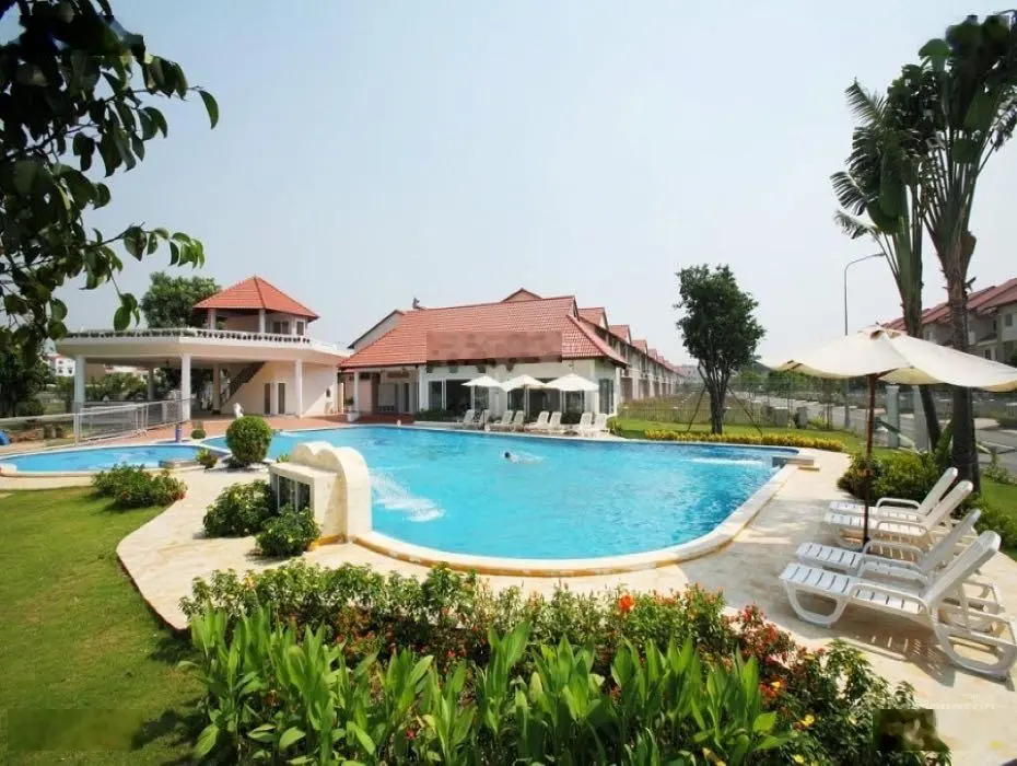 Bán căn góc biệt thự kề siêu thị Aeon Mall, Làng chuyên gia The Oasis I Vsip 1 Thuận An, Bình Dương