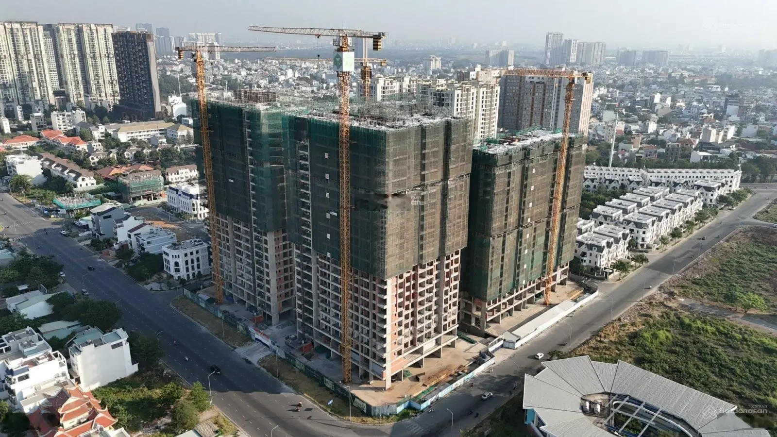 Chỉ 4,4 tỷ sở hữu căn hộ 3PN, 82m2 tại Quận 2, thanh toán trả góp, 2PN giá 3,7 tỷ đăng là có