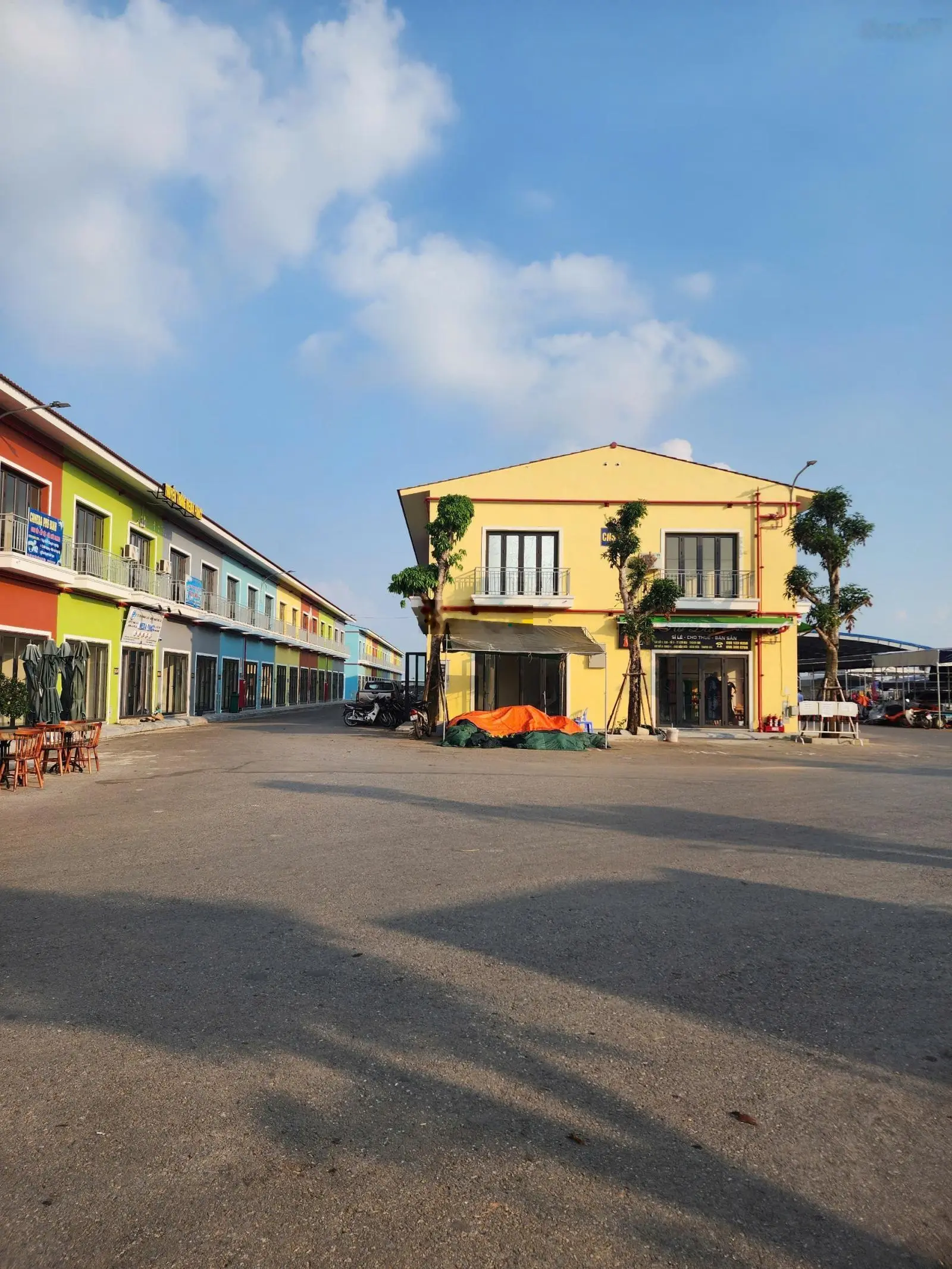 Mở bán shophouse kiốt chợ đầu mối Hà Nội chỉ 3 tỷ/lô, thanh toán hơn 1tỷ nhận nhà luôn 0971 009 ***