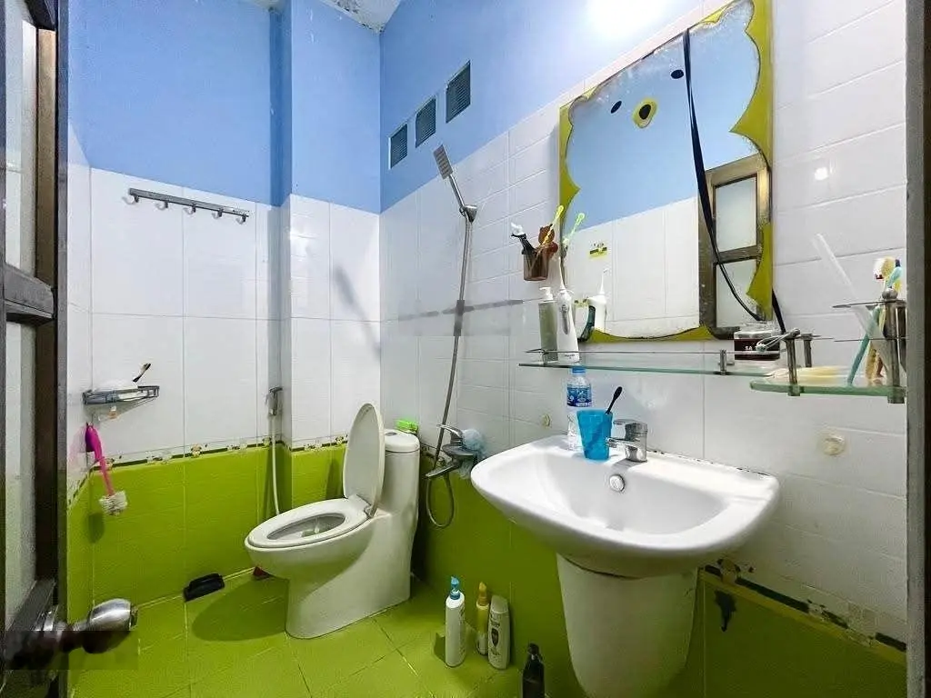 HXH 7c vào nhà sát MT, gần Phạm Văn Đồng, GiGaMall, view sông SG* 70m2*4 tầng, sân thượng hơn 8 tỷ