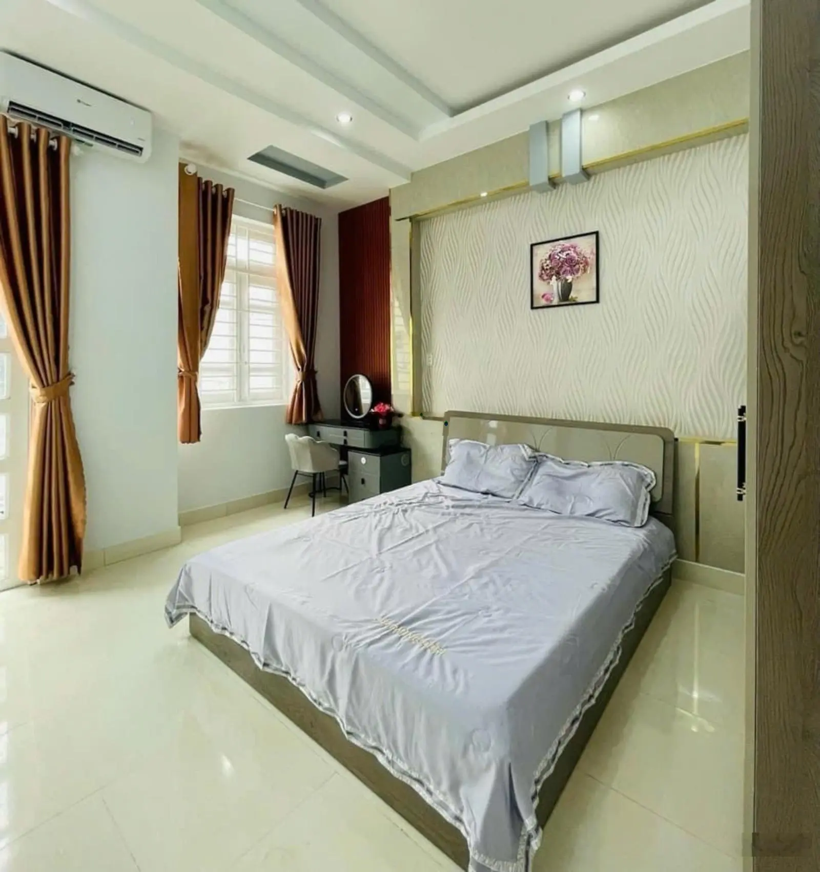 Cần bán nhanh căn nhà Full nội thất ở Đường Trần Huy Liệu, P15, Phú Nhuận. DT 64,6m2, nhà 1T2L, 4PN