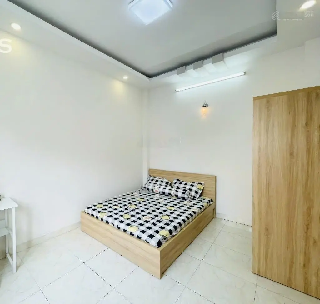 Bán nhà Bùi Văn Thêm, P.9, Phú Nhuận gần công viên Gia Định, giá 7.6 tỷ, 7PN, 4 tầng kiên cố