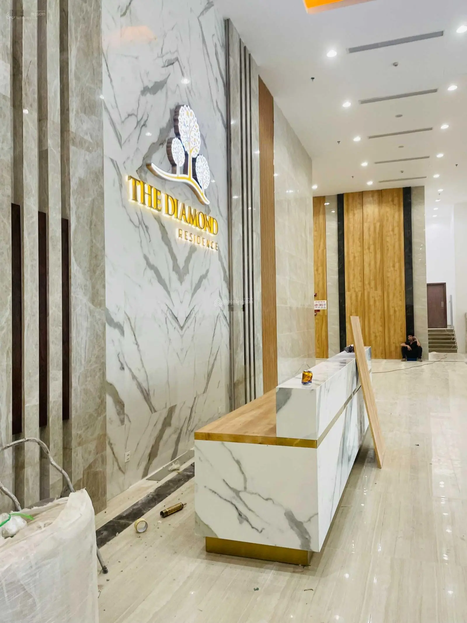 Bán căn hộ 4 phòng ngủ BRG Lê Văn Lương có suất đỗ ô tô, đã có thông báo làm sổ, giá 90tr/m2