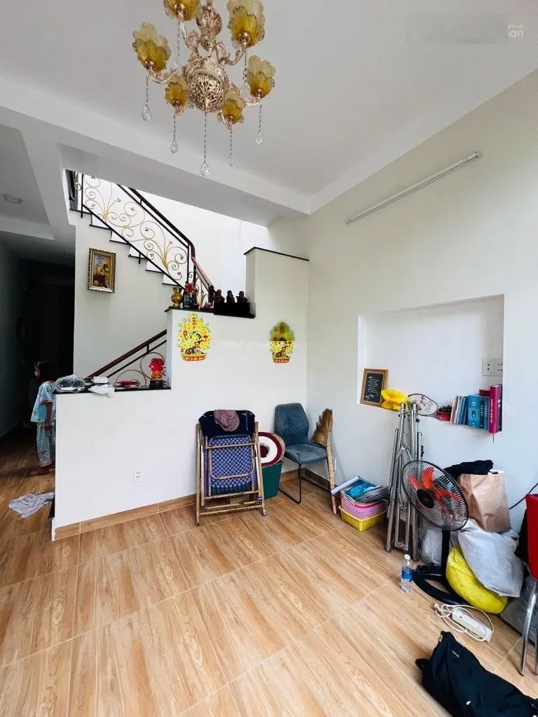 Bán nhà 6x20m, gần mặt tiền Phú Định, Trương Đình Hội Quận 8, 2 tầng 118m2, chỉ 5.3 tỷ