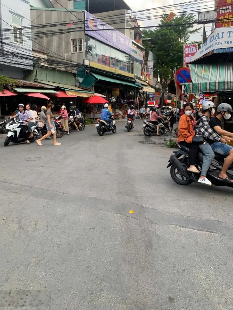 Bán nhà trệt, lầu + 6 phòng trọ. KDC 434 Thuận An Bình Dương thu nhập ổn định 18 triệu - 6,4 tỷ