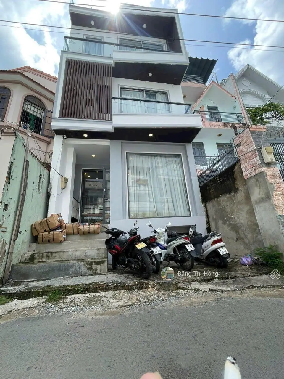 Nhà cần bán gấp đường Vĩnh Viễn ngay sau chợ Nhật Tảo,61m2, sổ hồng riêng, đang cho thuê 10tr/th