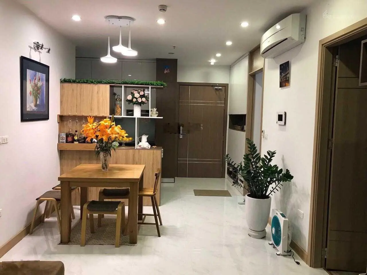 Bán căn hộ 3 ngủ 81m2 Vinhomes gardenia Hàm Nghi giá 5.5 tỷ