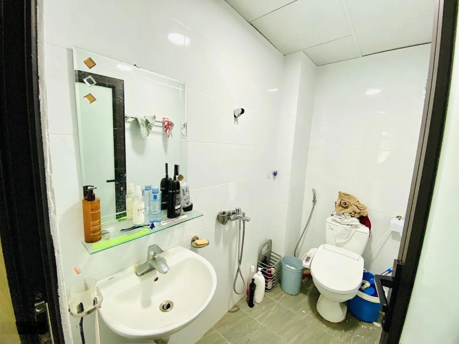 Mặt phố trung tâm hai bà trưng-nhà đẹp +thông số đẹp+dòng tiền cao 39m+m tiền 3,8m-sổ đẹp-16,4tỷ