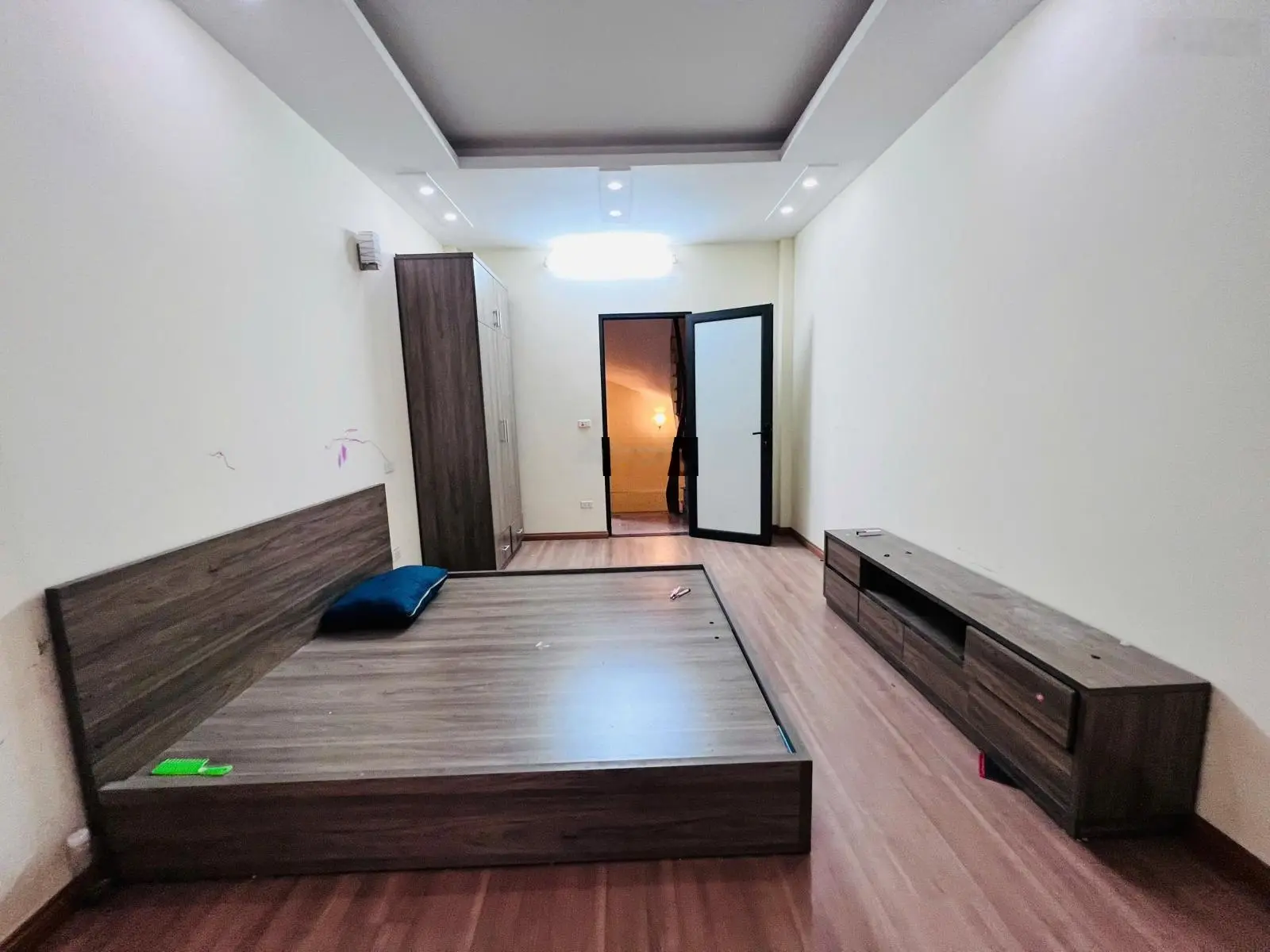 Bán nhà Mỹ Đình 30m ra phố - 5T - ở ngay - giá bán nhanh - chủ thiện trí