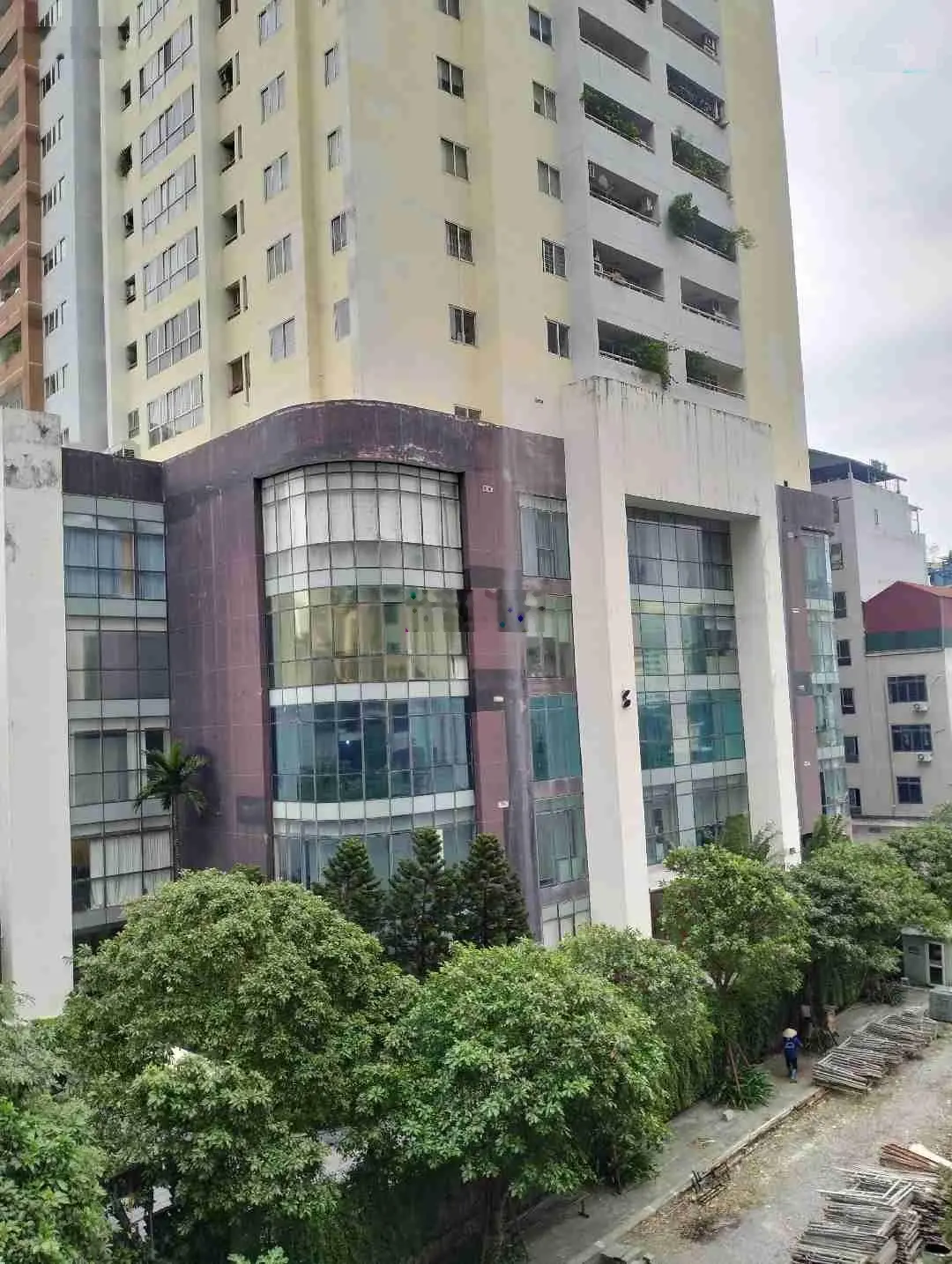 Bán nhà riêng Lê Đức Thọ Nam Từ Liêm 5 tầng 56m2 thang máy nhà mới 3 thoáng nội thất xịn 13.5 tỷ