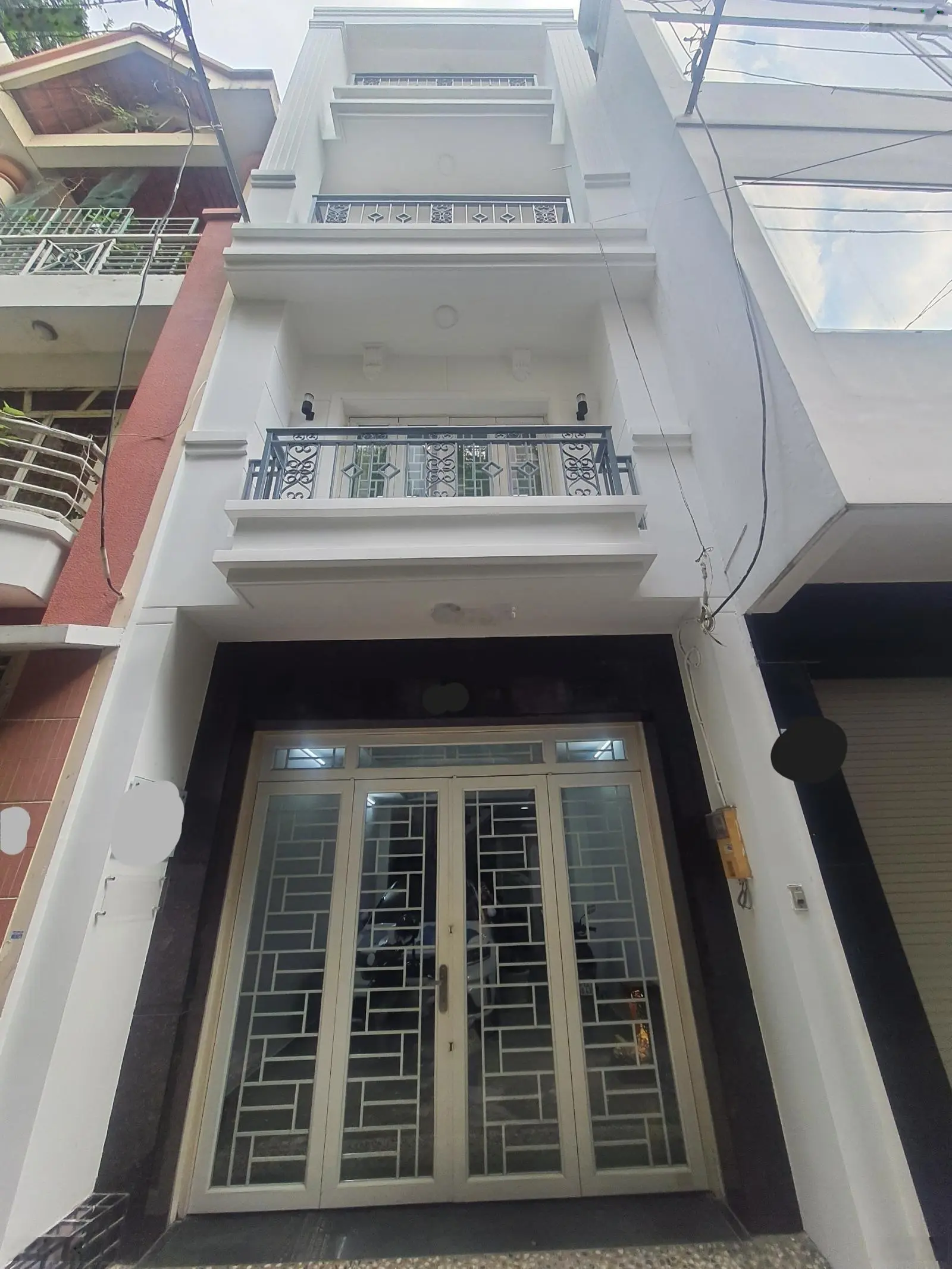 4x17m, 4 tầng, HĐT 45tr, nhà HXH 6m Nguyễn Bỉnh Khiêm, gần TT hội nghị GEM Center, giá 19.4 tỷ