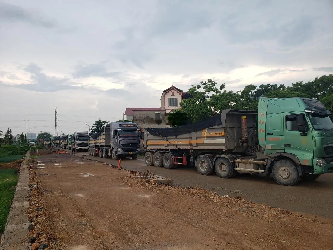 Chính chủ cần tiền để lại suất ngoại giao khu đô thị phía Nam TP Bắc Giang - gần nhà thi đấu TPBG