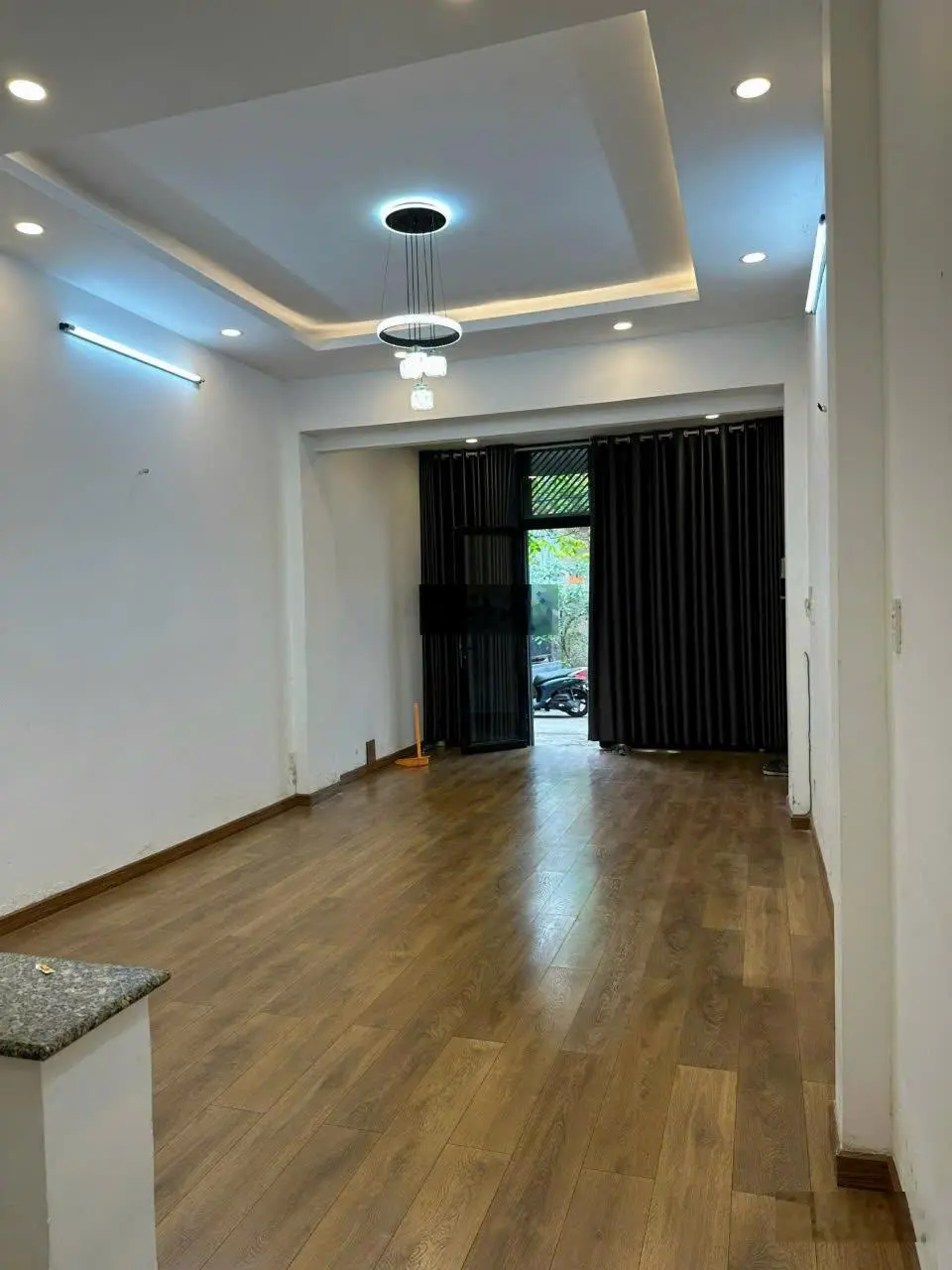 *bán nhà hẻm ô tô 95 lê văn lương, quận 7*