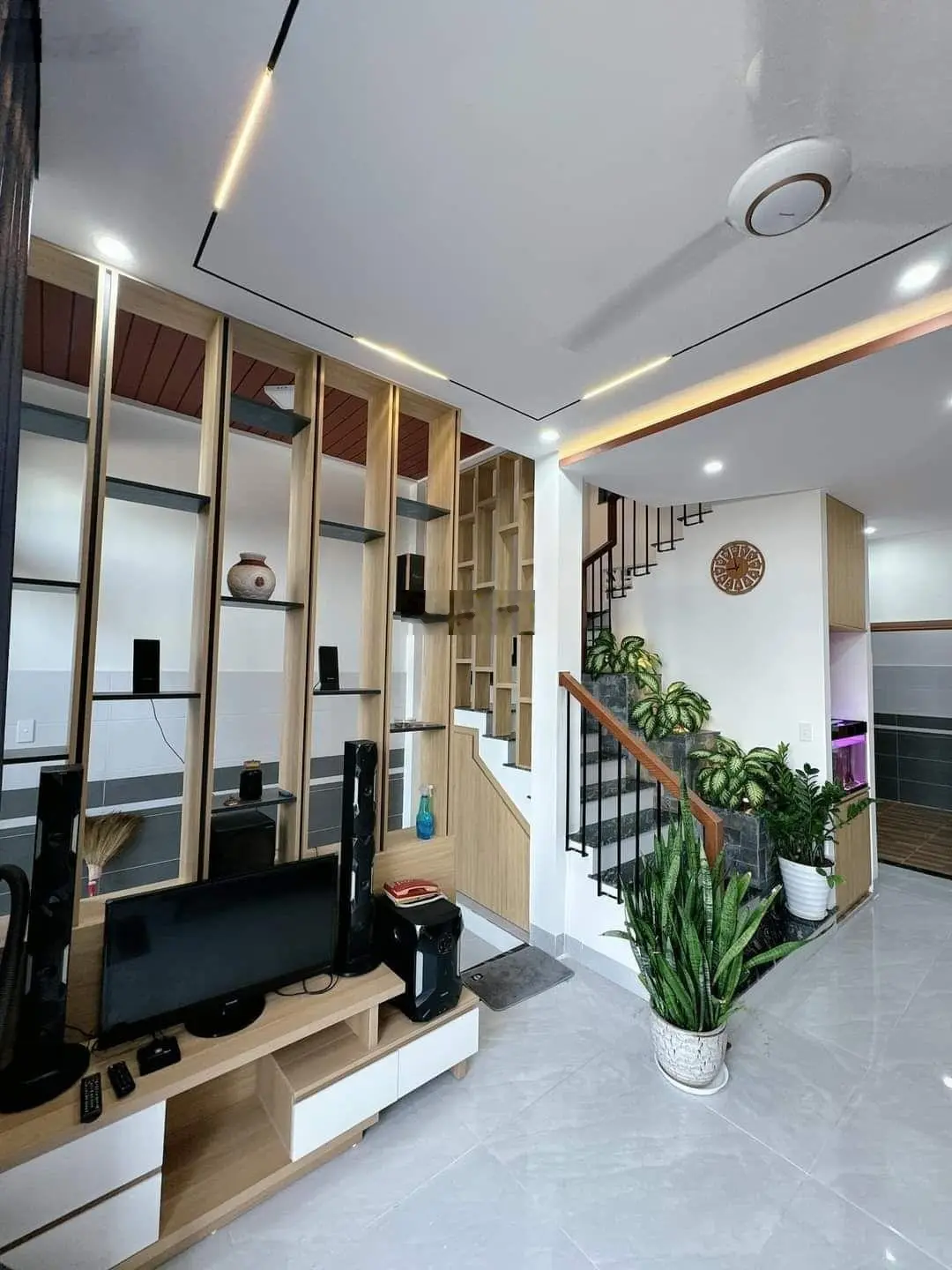 Bán gấp nhà ngay chợ Thới Tứ, giá sốc 50m2, Hóc Môn, TP HCM, SHR