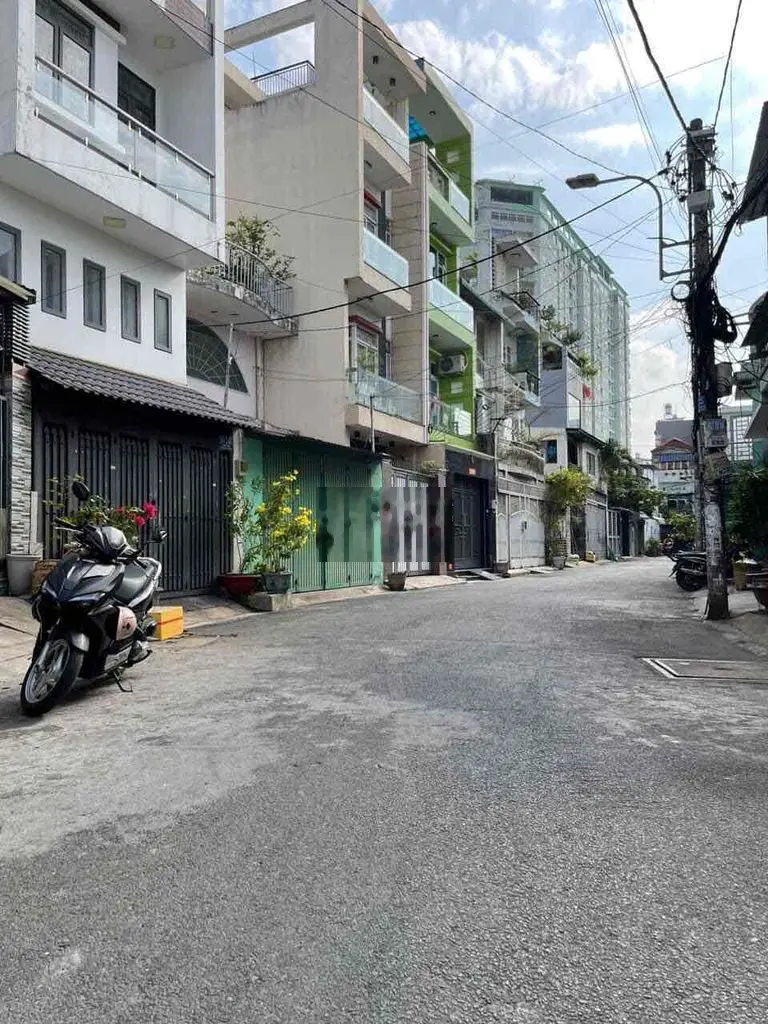 Đất Thổ Không Lộ Giới Đ.Tô Hiệu - Hẻm Xe Hơi - 4x18,5m . khu nhà lầu