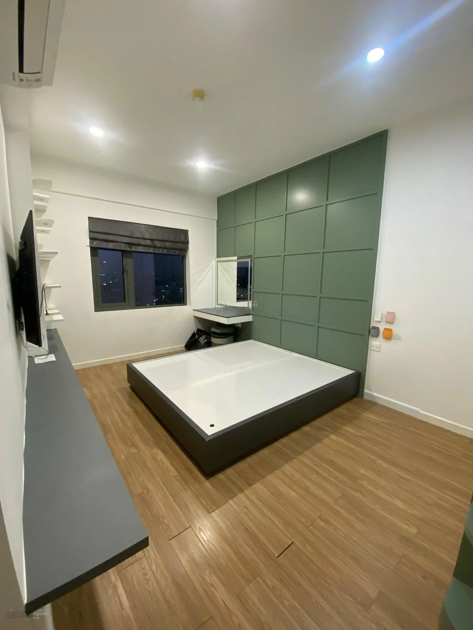 Bán CC Diamond Lotus Q8, 2PN, 2WC (79m2), full nội thất, đã có sổ giá: 4,3tỷ