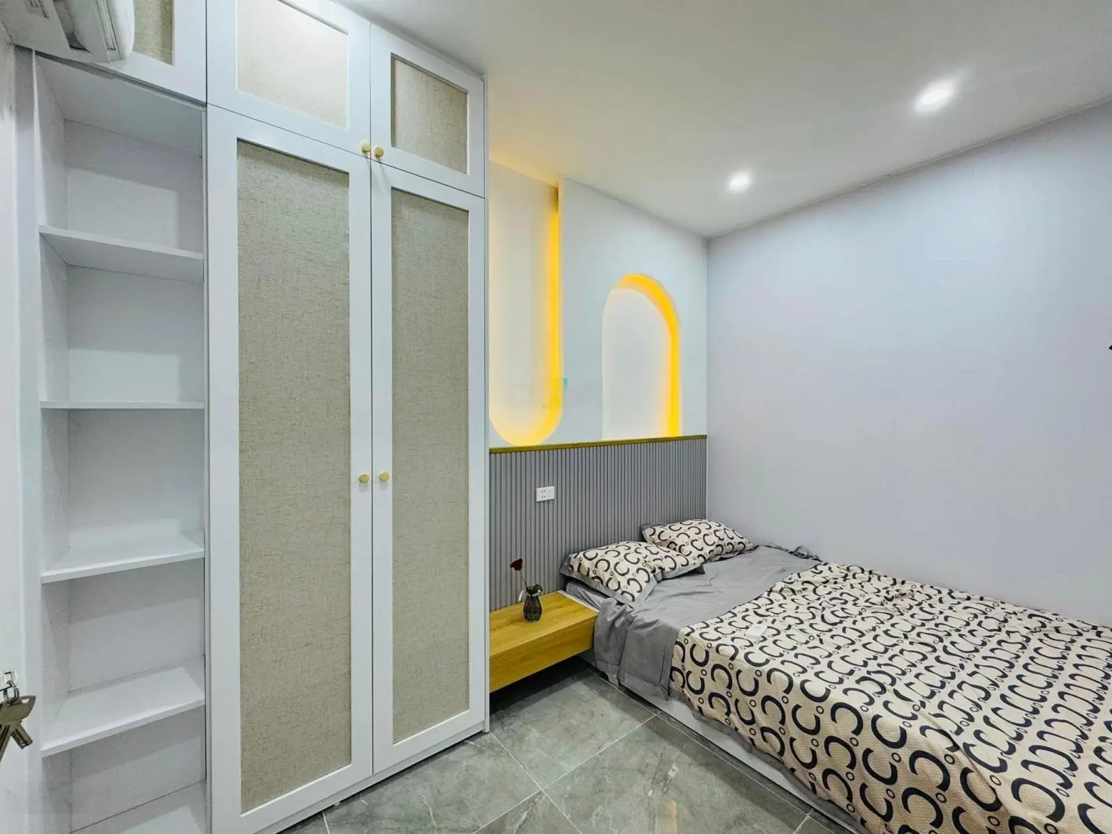 Chào bán căn nhà 2 mặt tiền Nguyễn Chí Thanh - Hải Châu - Khu VIP