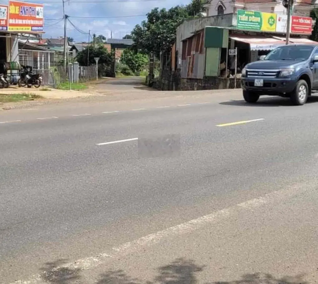 Chào anh chị em lên lô đất nền giá rẻ ngay trung tâm Di Linh ạ