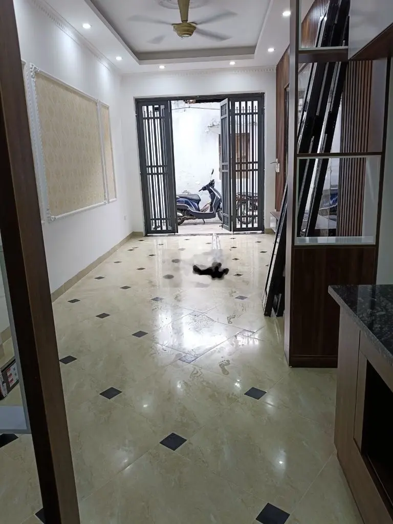 CC nhờ bán nhà 34m2 4T Giá 2.95 tỷ gần BX Yên Nghĩa ở ngay ngõ 3m