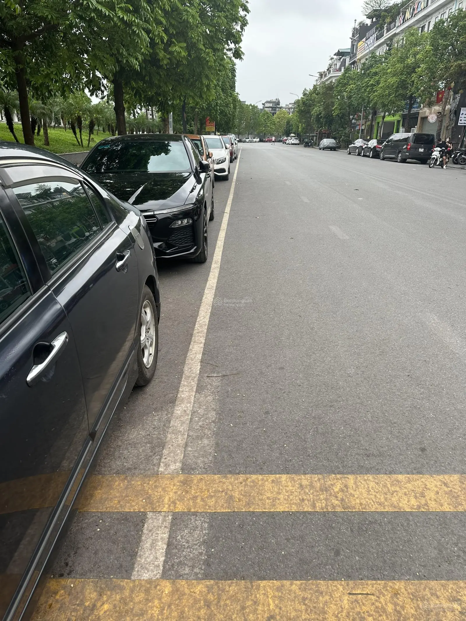 Bán đất tặng nhà 4 tầng nhà đẹp như biệt thự .160m2. Yên viên , gia lâm , hà nội.