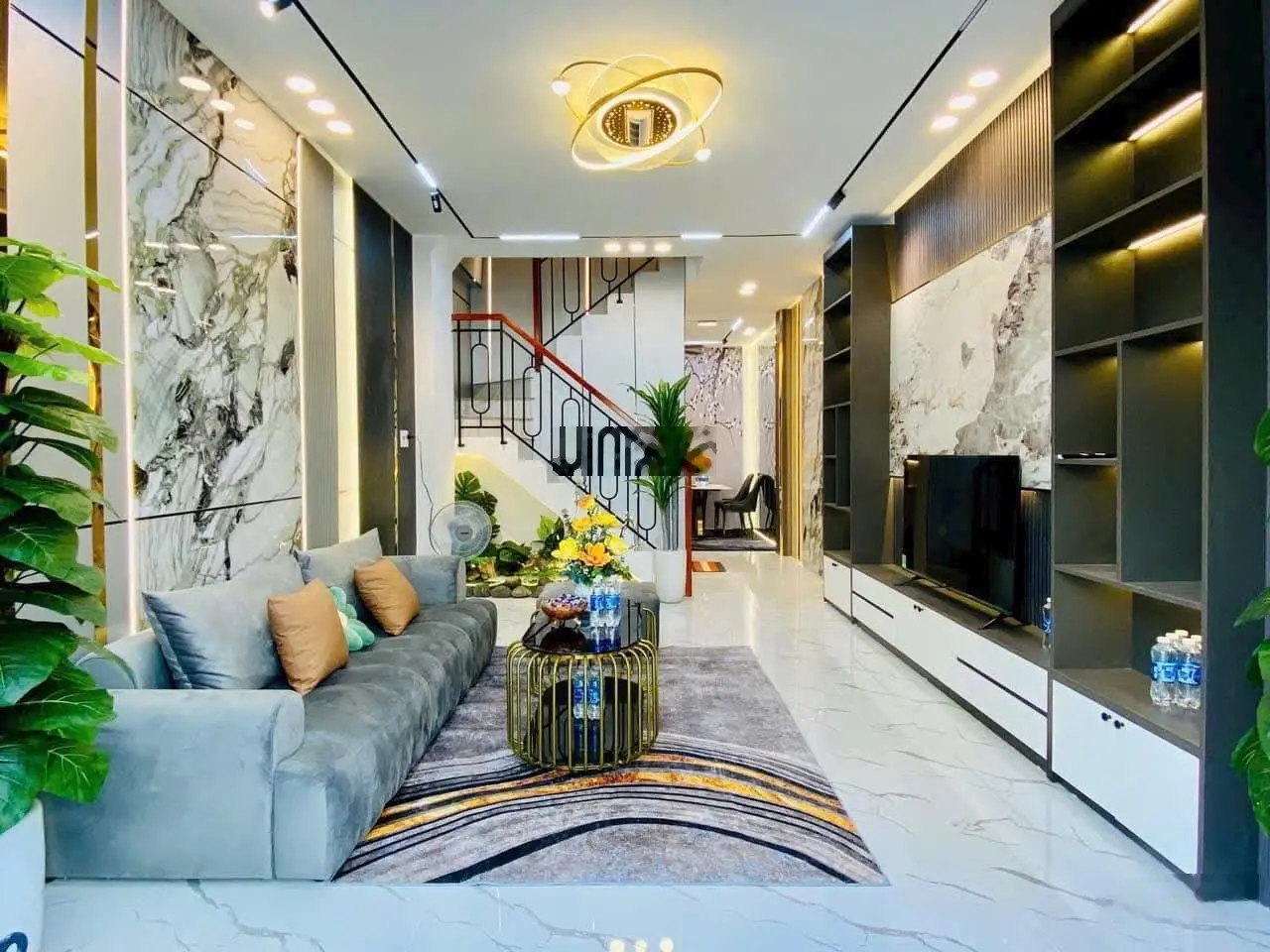 Chủ kẹt tiền cần bán nhà Nguyễn Tri Phương Quận 10. Giá 4tỷ2, Diện tích 47,6m2