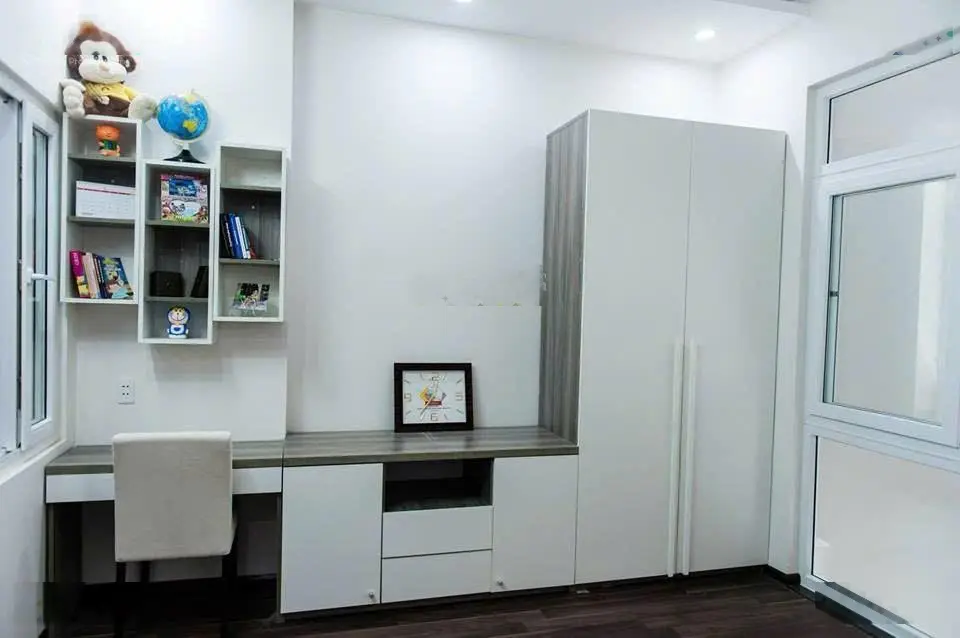 Bán đất tặng nhà 4 tầng đường 7,5m Dương Đình Nghệ gần biển Mỹ Khê