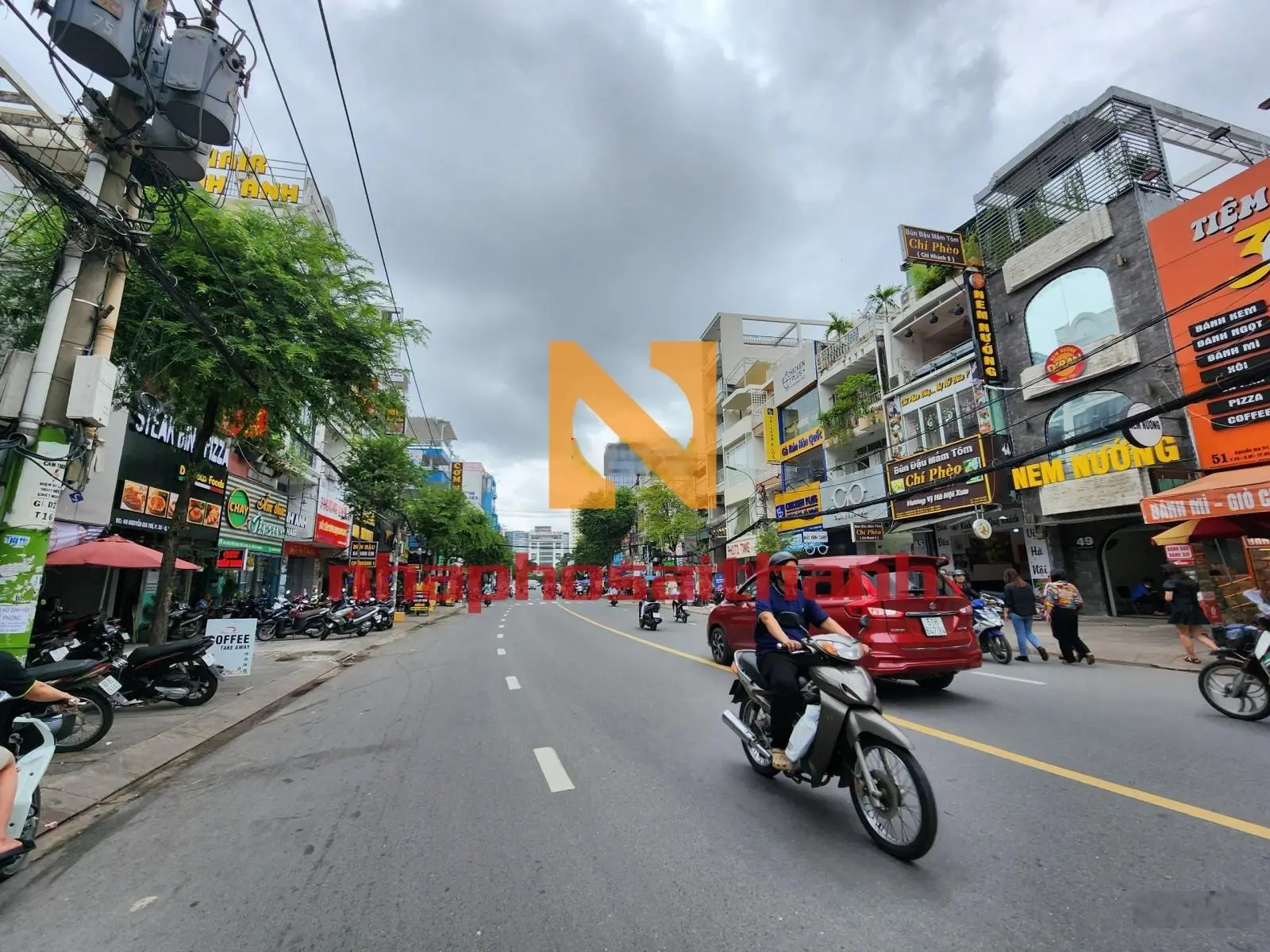 Chủ ngộp - giảm giá! Bán nhà góc 2 mặt tiền Nguyễn Gia Trí 6x20m 5 tầng HDT 150 triệu giảm 34 tỷ!