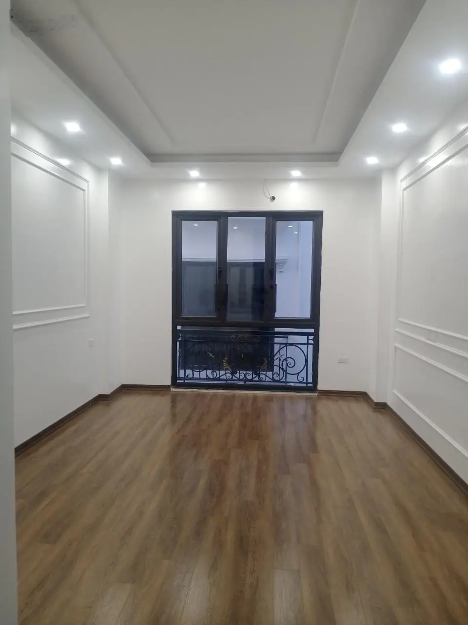 Nhà 30m2 x 5 tầng Tây Mỗ, View hồ điều hòa, ngõ nông thoáng, ô tô cách 30, giá 4.3tỷ, lh 0988 175 ***