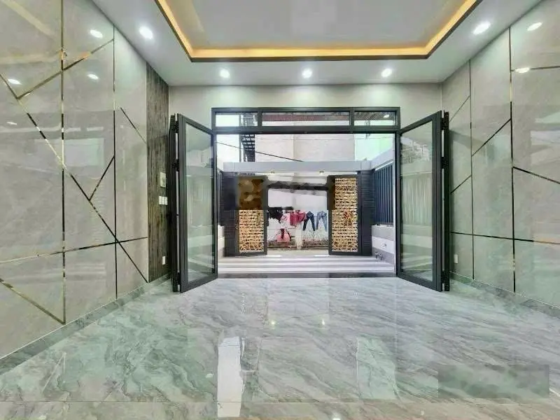 Bán nhà riêng tại Huỳnh Tấn Phát, 7,45 tỷ, 70m2, 4PN, 5WC, 3 tầng, giá siêu hời