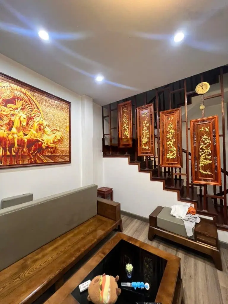Siêu phẩm 4 tầng, nhà đẹp khó tìm tại Bồ Đề, Long Biên - full nội thất cao cấp, ô tô vào gần nhà