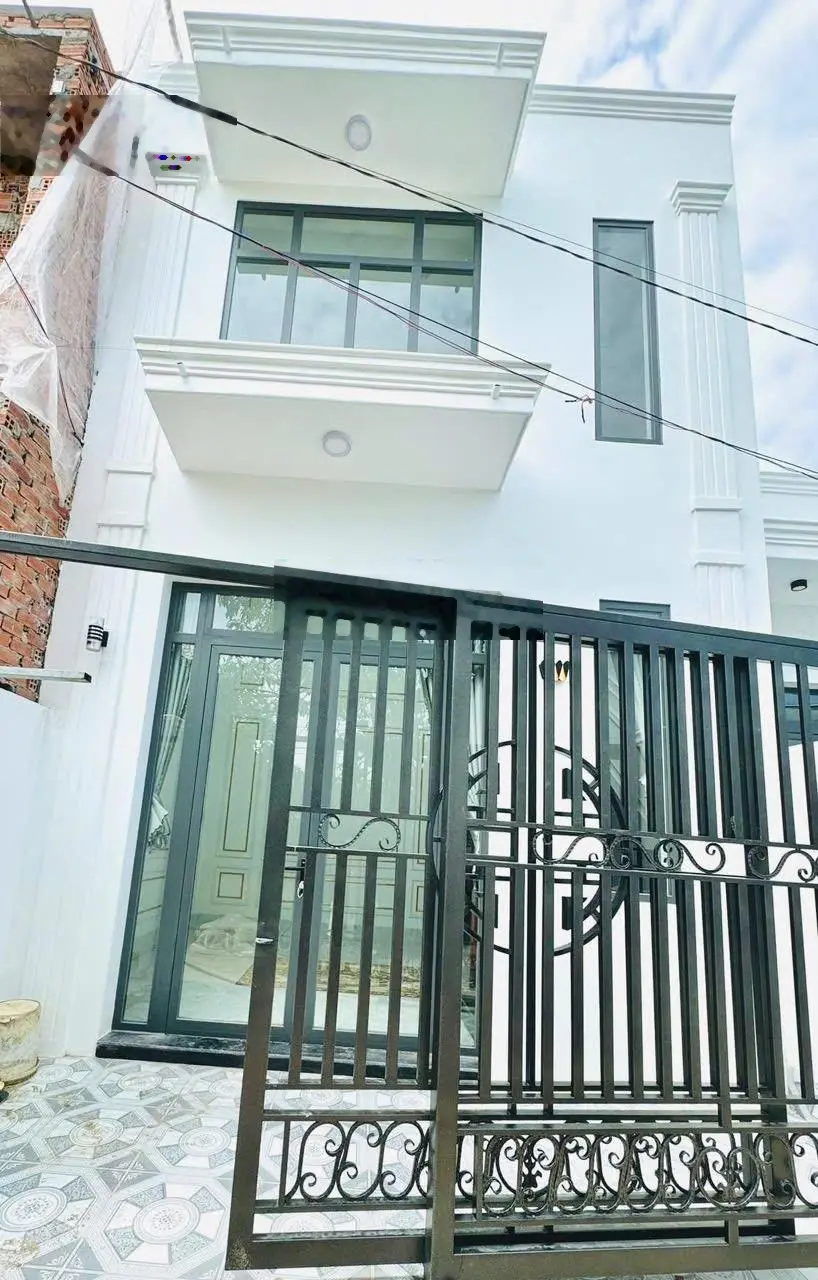 Nhà trệt lửng hẻm hai bà trưng cách mặt tiền chỉ 20m