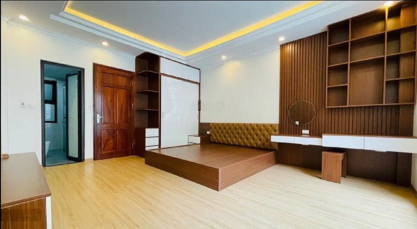 NHÀ HỒ TÙNG MẬU 6T - MT 4.4M - NHÀ MỚI - THANG MÁY - NỘI THẤT ĐẸP - 60M RA PHỐ - GIÁ 10,2 TỶ (CTL)