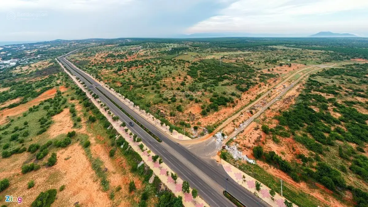 Bán lô đất mặt tiền liên huyện nối sân bay Phan Thiết - Hồng Thái 1788m2 ít ai bán toàn ôm đợi x10