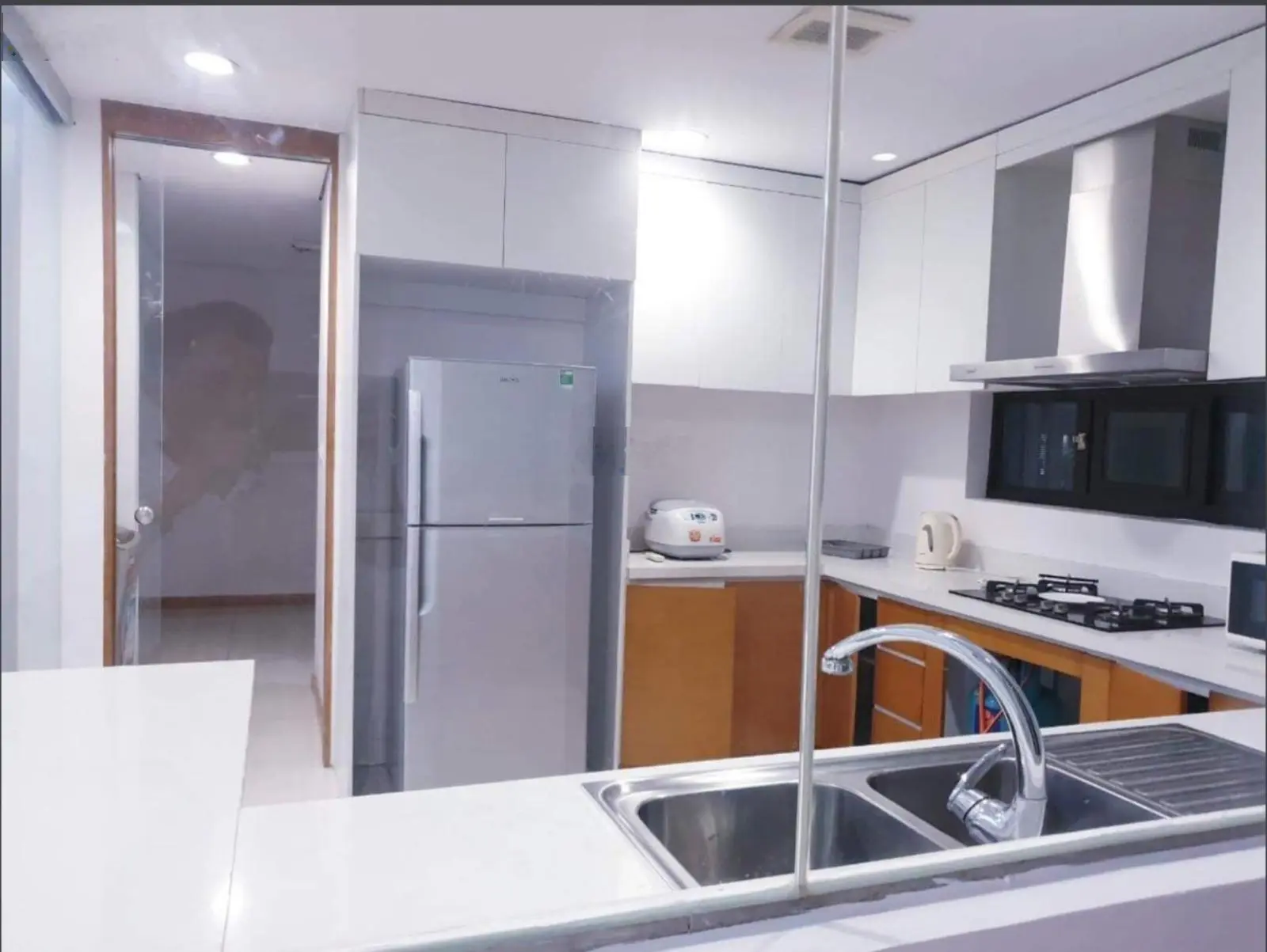 Cần bán gấp căn hộ diện tích 152m2 rộng rãi thiết kế 2 ngủ+1 tại dolphin plaza không gian lý tưởng