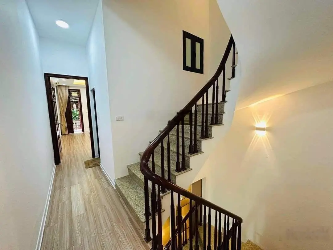 Bán Gấp nhà siêu hiếm Cầu Diễn 62m2 x 4 tầng ngõ ô tô thông thoáng xung quanh ngập tràn tiện ích