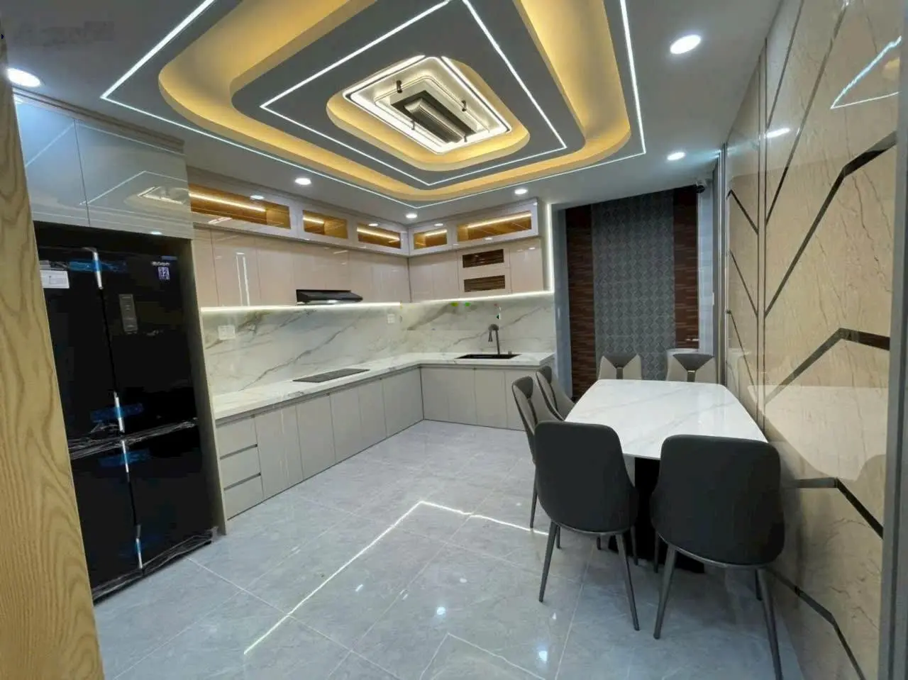 Nhà phố hiện đại 4m x 15m. 1 lửng 3 lầu Full nội thất. Hẻm nhựa 7m Đường Lâm Thị Hố