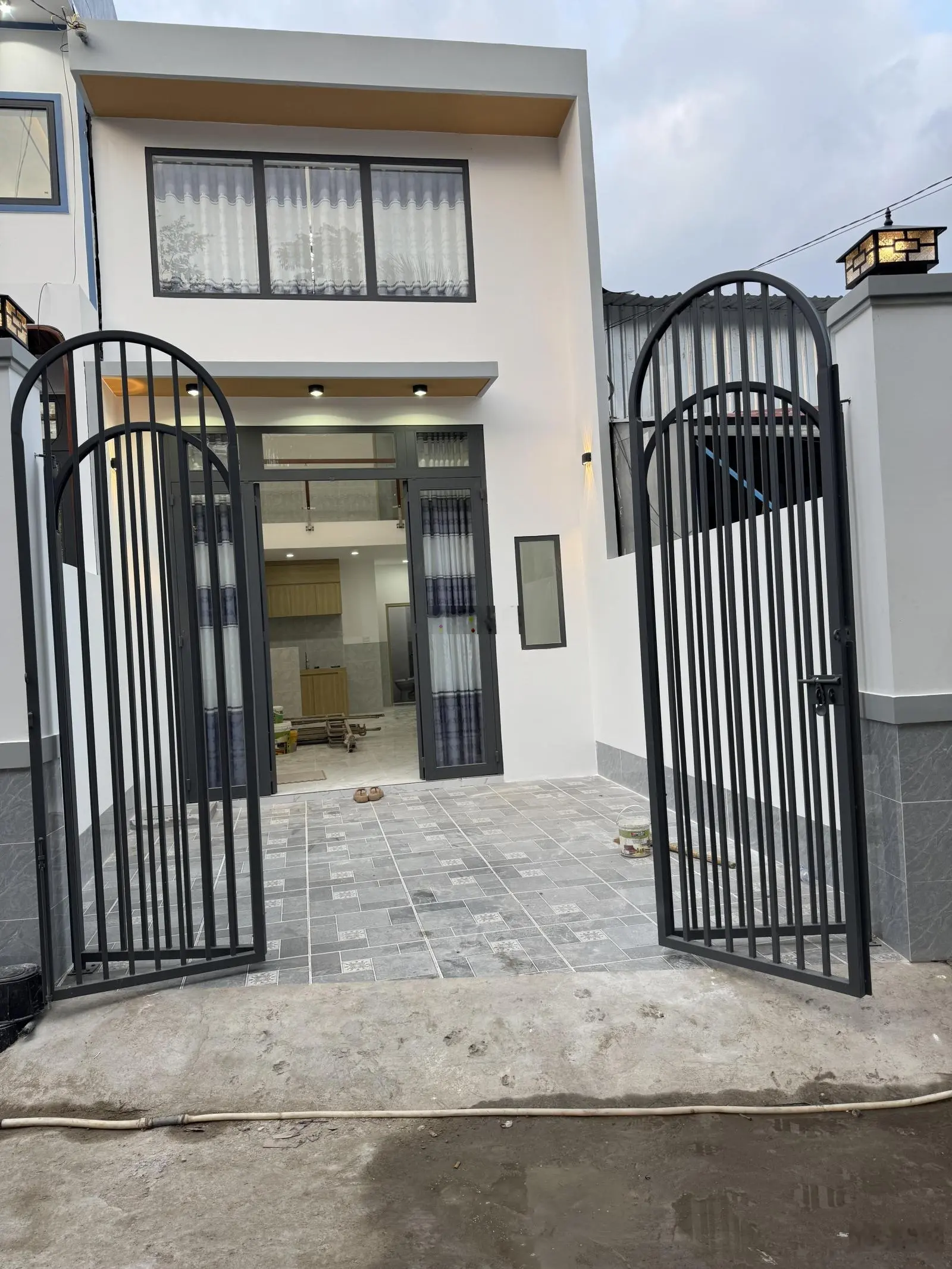 Bán nhà trệt lửng rất kiên cố - cao cấp 1,19 tỷ ngân hàng hỗ trợ vay 50% - rẻ nhất Cần Thơ