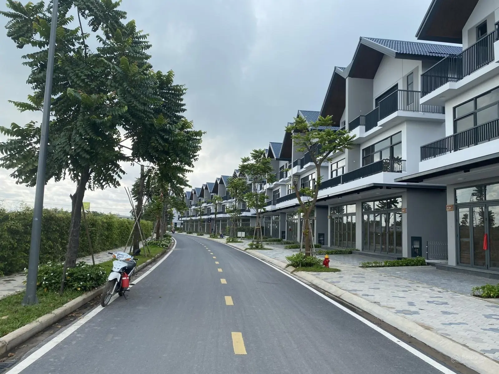 Căn 8x15 trục chính 16m tại ID Junction. Phù hợp kinh doanh, văn phòng , ở...